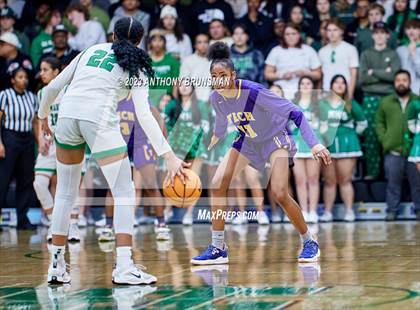 Thumbnail 3 in Oakland Tech @ St. Mary's (CIF NorCal D2 Final) photogallery.