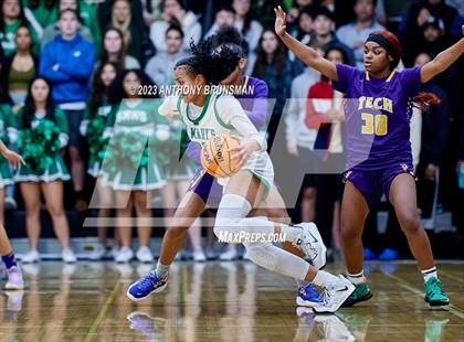 Thumbnail 2 in Oakland Tech @ St. Mary's (CIF NorCal D2 Final) photogallery.