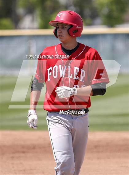 Thumbnail 1 in Dinuba @ Fowler photogallery.