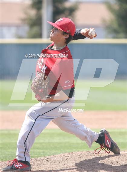 Thumbnail 3 in Dinuba @ Fowler photogallery.