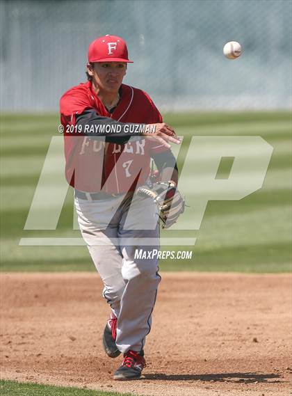 Thumbnail 1 in Dinuba @ Fowler photogallery.