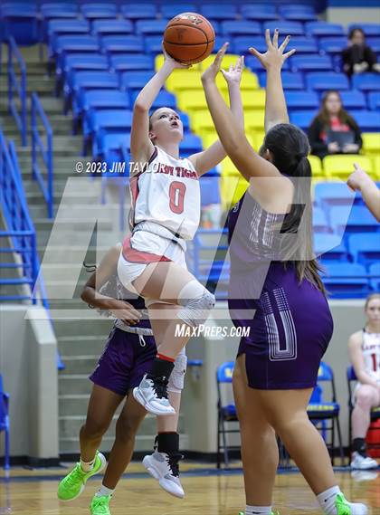 Thumbnail 1 in Hico vs Thrall (Lipan HD Howard Classic) photogallery.
