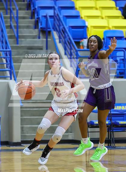 Thumbnail 2 in Hico vs Thrall (Lipan HD Howard Classic) photogallery.
