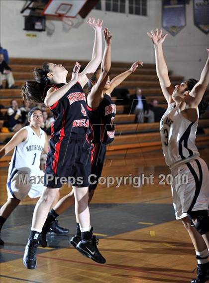 Thumbnail 1 in Harvard-Westlake @ Notre Dame photogallery.