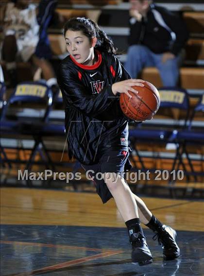 Thumbnail 3 in Harvard-Westlake @ Notre Dame photogallery.