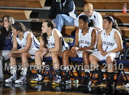Thumbnail 3 in Harvard-Westlake @ Notre Dame photogallery.