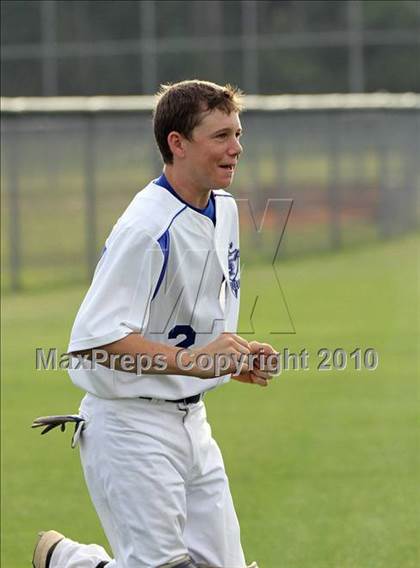Thumbnail 3 in Northeast Christian vs Sacred Heart (TAPPS 1A/2A Regional) photogallery.