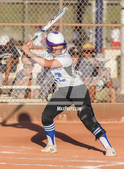 Thumbnail 2 in Valley Union vs Joseph City (AIA 1A round 1 Playoff) photogallery.