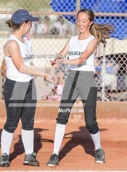 Thumbnail 2 in Valley Union vs Joseph City (AIA 1A round 1 Playoff) photogallery.