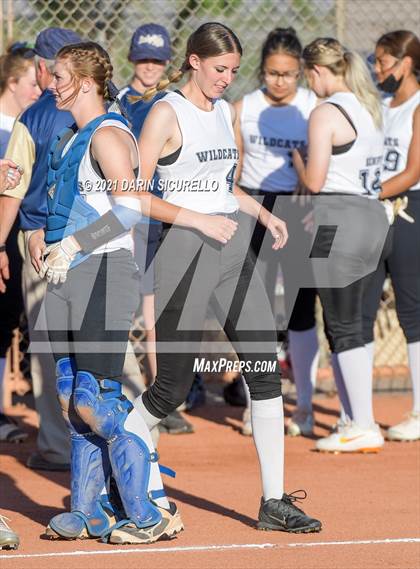 Thumbnail 2 in Valley Union vs Joseph City (AIA 1A round 1 Playoff) photogallery.