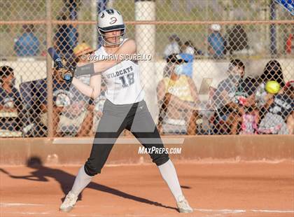 Thumbnail 3 in Valley Union vs Joseph City (AIA 1A round 1 Playoff) photogallery.