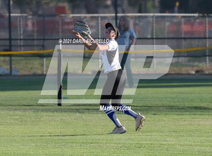 Thumbnail 3 in Valley Union vs Joseph City (AIA 1A round 1 Playoff) photogallery.