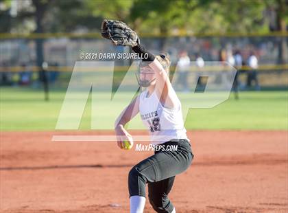 Thumbnail 2 in Valley Union vs Joseph City (AIA 1A round 1 Playoff) photogallery.