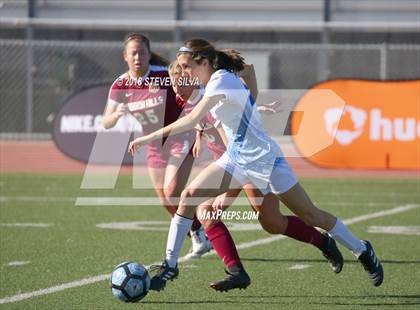Thumbnail 2 in Mission Hills vs. Nolan Catholic (23rd Annual SoCal Soccer Classic) photogallery.