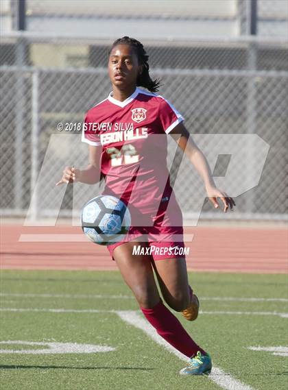 Thumbnail 2 in Mission Hills vs. Nolan Catholic (23rd Annual SoCal Soccer Classic) photogallery.