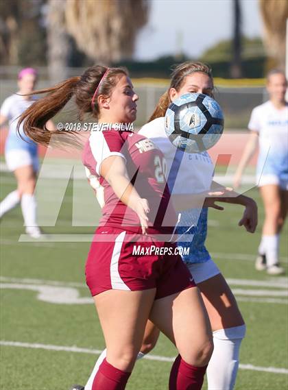 Thumbnail 3 in Mission Hills vs. Nolan Catholic (23rd Annual SoCal Soccer Classic) photogallery.