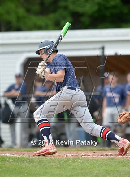 Thumbnail 3 in North Haven vs. Avon (CIAC Class L Quarterfinal) photogallery.