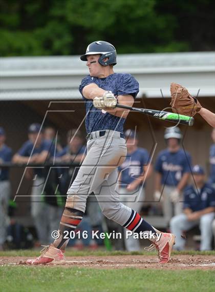 Thumbnail 3 in North Haven vs. Avon (CIAC Class L Quarterfinal) photogallery.
