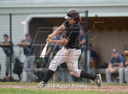 Thumbnail 2 in North Haven vs. Avon (CIAC Class L Quarterfinal) photogallery.