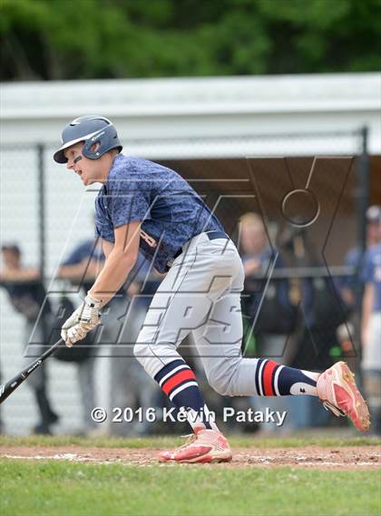 Thumbnail 1 in North Haven vs. Avon (CIAC Class L Quarterfinal) photogallery.