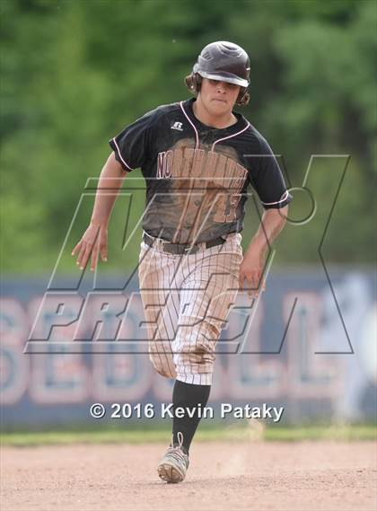 Thumbnail 2 in North Haven vs. Avon (CIAC Class L Quarterfinal) photogallery.