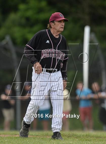 Thumbnail 2 in North Haven vs. Avon (CIAC Class L Quarterfinal) photogallery.