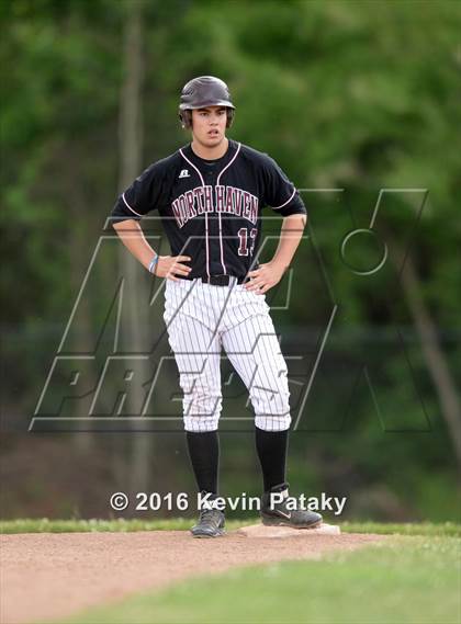 Thumbnail 3 in North Haven vs. Avon (CIAC Class L Quarterfinal) photogallery.