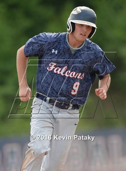 Thumbnail 1 in North Haven vs. Avon (CIAC Class L Quarterfinal) photogallery.