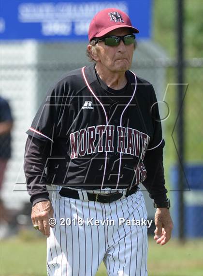Thumbnail 1 in North Haven vs. Avon (CIAC Class L Quarterfinal) photogallery.