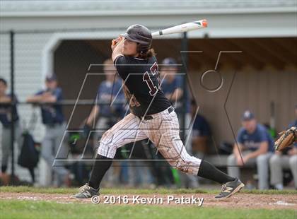 Thumbnail 3 in North Haven vs. Avon (CIAC Class L Quarterfinal) photogallery.