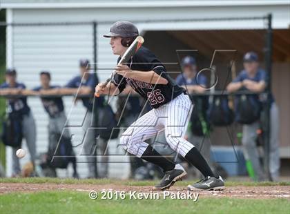 Thumbnail 3 in North Haven vs. Avon (CIAC Class L Quarterfinal) photogallery.