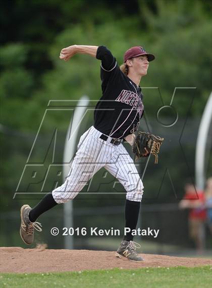 Thumbnail 3 in North Haven vs. Avon (CIAC Class L Quarterfinal) photogallery.