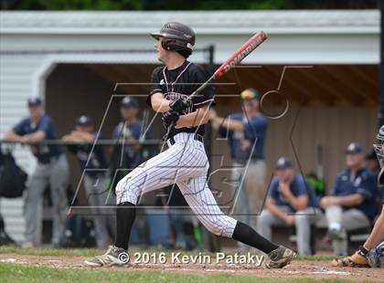 Thumbnail 3 in North Haven vs. Avon (CIAC Class L Quarterfinal) photogallery.