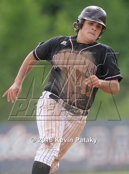 Thumbnail 1 in North Haven vs. Avon (CIAC Class L Quarterfinal) photogallery.