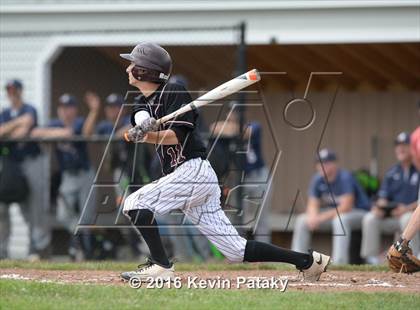 Thumbnail 3 in North Haven vs. Avon (CIAC Class L Quarterfinal) photogallery.