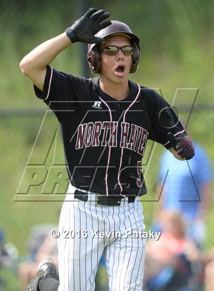 Thumbnail 2 in North Haven vs. Avon (CIAC Class L Quarterfinal) photogallery.