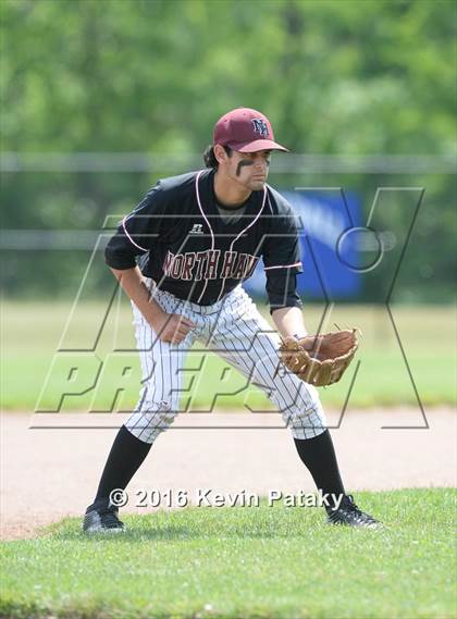 Thumbnail 1 in North Haven vs. Avon (CIAC Class L Quarterfinal) photogallery.