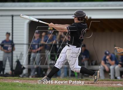 Thumbnail 2 in North Haven vs. Avon (CIAC Class L Quarterfinal) photogallery.