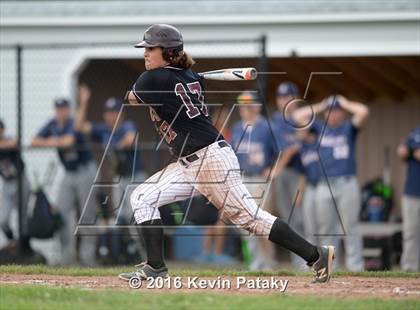 Thumbnail 1 in North Haven vs. Avon (CIAC Class L Quarterfinal) photogallery.