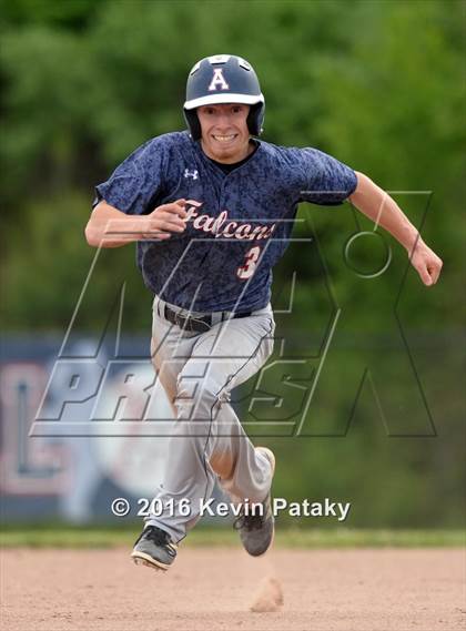 Thumbnail 1 in North Haven vs. Avon (CIAC Class L Quarterfinal) photogallery.