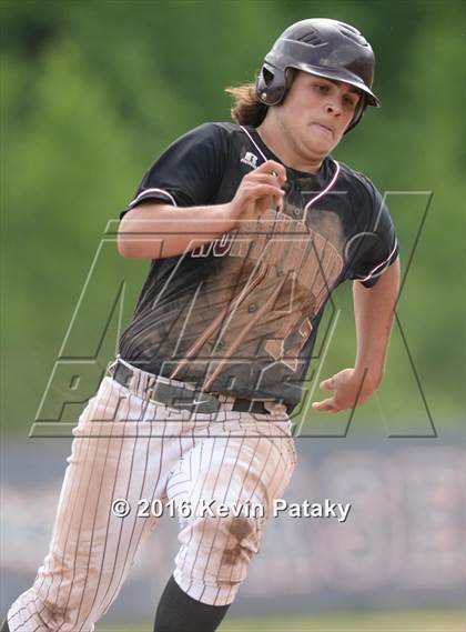 Thumbnail 3 in North Haven vs. Avon (CIAC Class L Quarterfinal) photogallery.