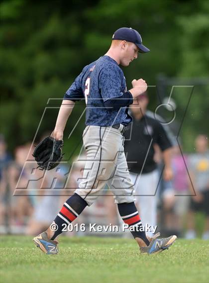 Thumbnail 2 in North Haven vs. Avon (CIAC Class L Quarterfinal) photogallery.