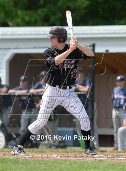 Thumbnail 3 in North Haven vs. Avon (CIAC Class L Quarterfinal) photogallery.