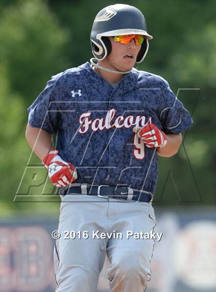 Thumbnail 2 in North Haven vs. Avon (CIAC Class L Quarterfinal) photogallery.