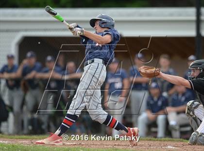 Thumbnail 1 in North Haven vs. Avon (CIAC Class L Quarterfinal) photogallery.