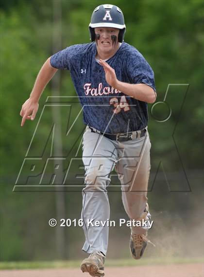 Thumbnail 1 in North Haven vs. Avon (CIAC Class L Quarterfinal) photogallery.