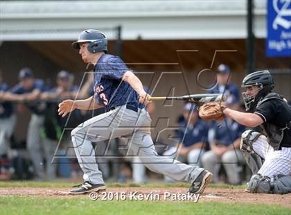 Thumbnail 3 in North Haven vs. Avon (CIAC Class L Quarterfinal) photogallery.