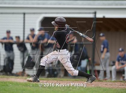 Thumbnail 2 in North Haven vs. Avon (CIAC Class L Quarterfinal) photogallery.