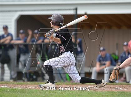 Thumbnail 2 in North Haven vs. Avon (CIAC Class L Quarterfinal) photogallery.