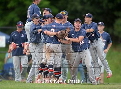 Thumbnail 3 in North Haven vs. Avon (CIAC Class L Quarterfinal) photogallery.